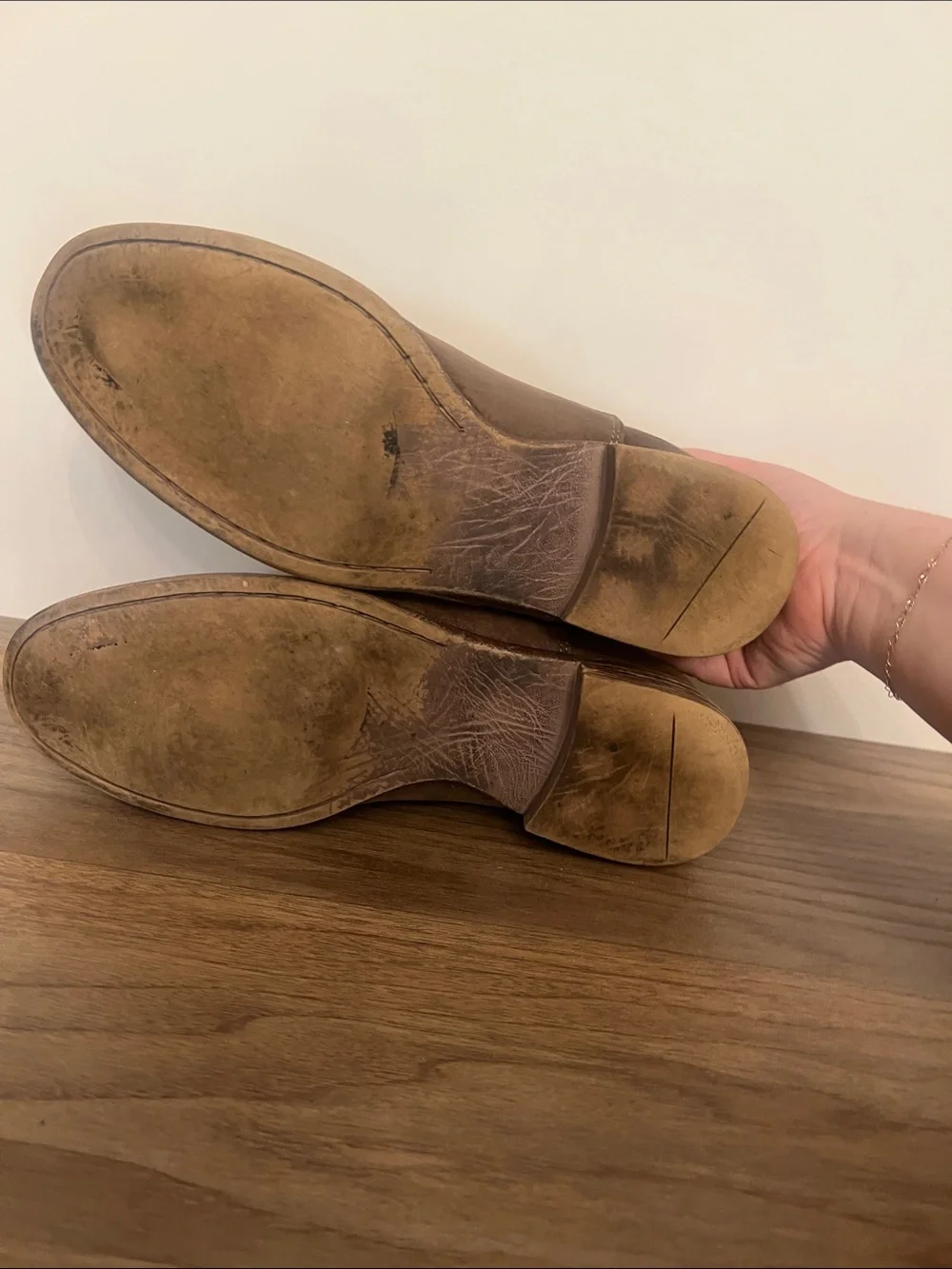 Robert Wayne Tan/Brown Suede Chelsea Chukka Boots